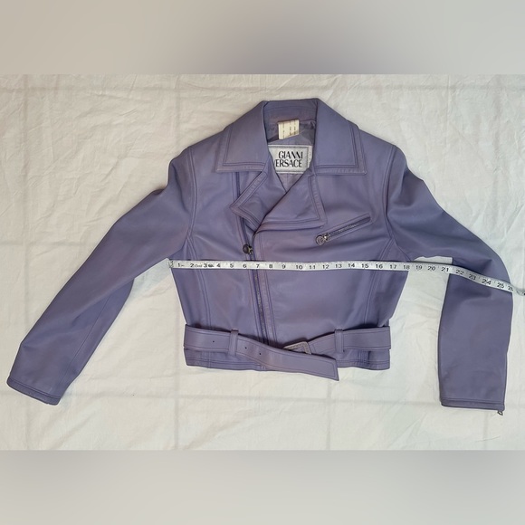 Authentic Vintage Gianni Versace leather jacket - Picture 10 of 16